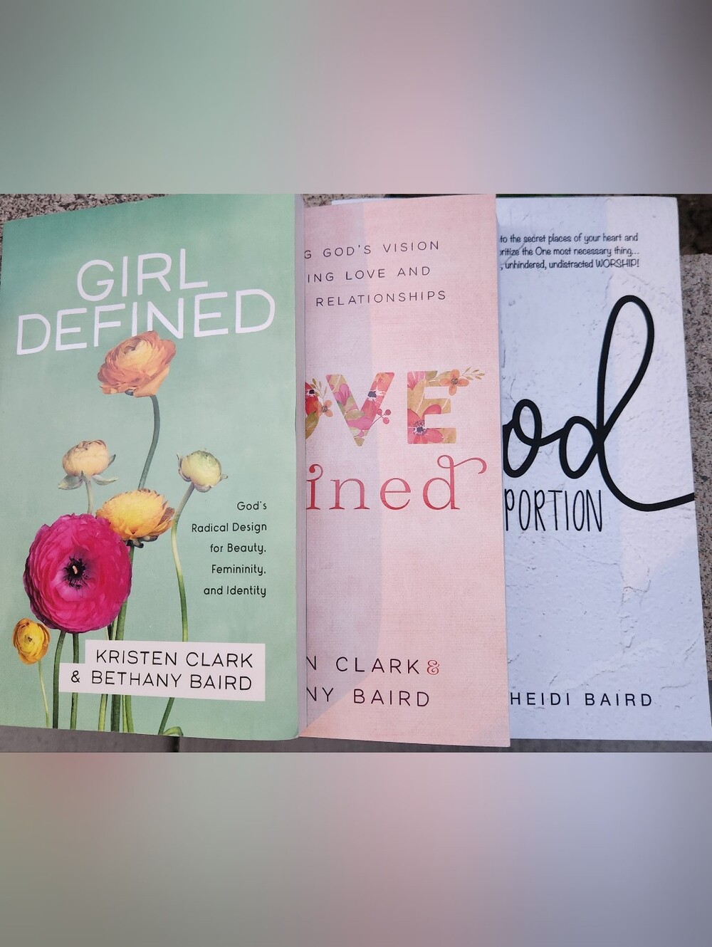 Book Bundle - Picture 2 of 7